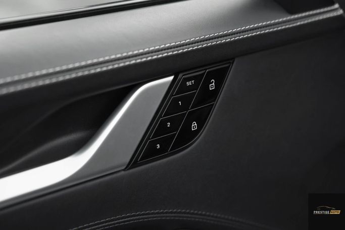 مستعملة Porsche 911 4S ثامناً (992)، 3.0 لتر، 2021 في الأردن، عمان من PRESTIGE AUTO، اللون رمادي.  | AUTO.AE | إعلان #296171 — صورة 12 من 40