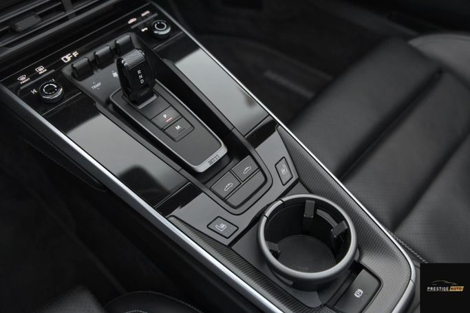 مستعملة Porsche 911 4S ثامناً (992)، 3.0 لتر، 2021 في الأردن، عمان من PRESTIGE AUTO، اللون رمادي.  | AUTO.AE | إعلان #296171 — صورة 16 من 40