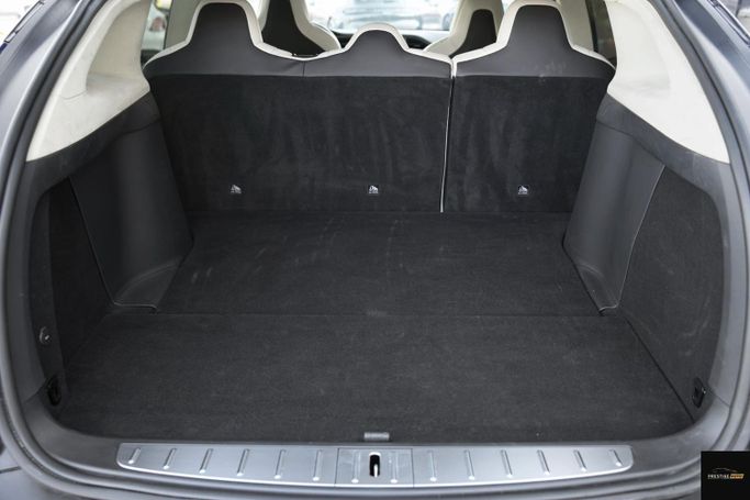 مستعملة Tesla Model X 75D I، 2019 في الأردن، عمان من PRESTIGE AUTO، اللون أزرق.  | AUTO.AE | إعلان #296249 — صورة 18 من 30