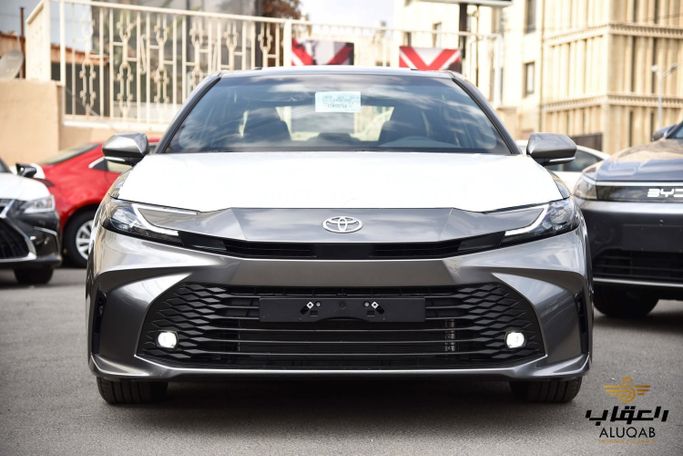 Новый Toyota Camry IX (XV80), 2.5 л, 2026 в Иордания, Амман от AL UQAB TRADING Серый цвет.  | AUTO.AE | Объявление #295596