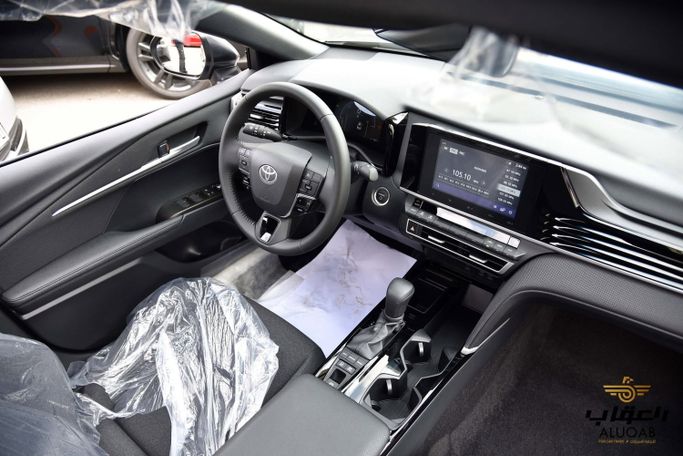 Новый Toyota Camry IX (XV80), 2.5 л, 2026 в Иордания, Амман от AL UQAB TRADING Серый цвет.  | AUTO.AE | Объявление #295596 — фото 20 из 23