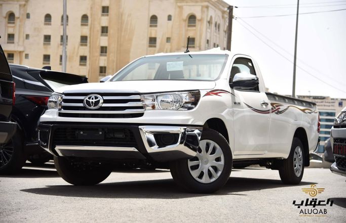 New Toyota Hilux VIII, 2.4 l, 2026 in Jordan, Amman by AL UQAB TRADING, White color.  | AUTO.AE | Listing #295664 — photo 4 of 16