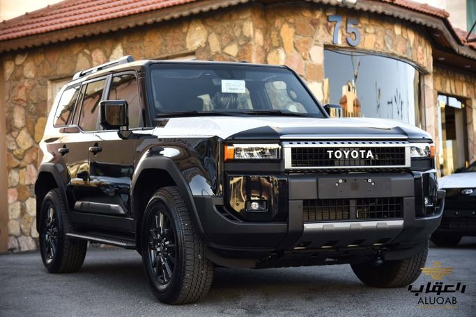 New Toyota Land Cruiser Prado 250 Series, 2.4 l, 2025 in Jordan, Amman by AL UQAB TRADING, Black color.  | AUTO.AE | Listing #295677 — photo 2 of 21