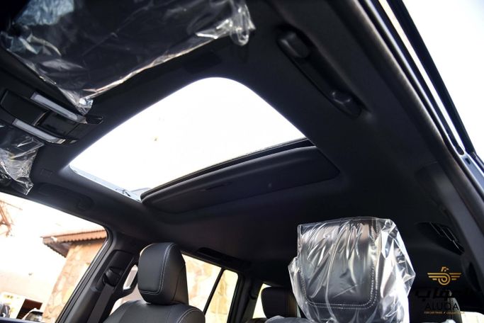 New Toyota Land Cruiser Prado 250 Series, 2.4 l, 2025 in Jordan, Amman by AL UQAB TRADING, Black color.  | AUTO.AE | Listing #295677 — photo 10 of 21