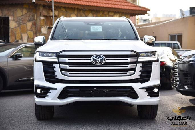 جديدة Toyota Land Cruiser i-FORCE MAX السلسلة 300، 3.4 لتر، 2026 في الأردن، عمان من AL UQAB TRADING، اللون أبيض.  | AUTO.AE | إعلان #295634 — صورة 3 من 33