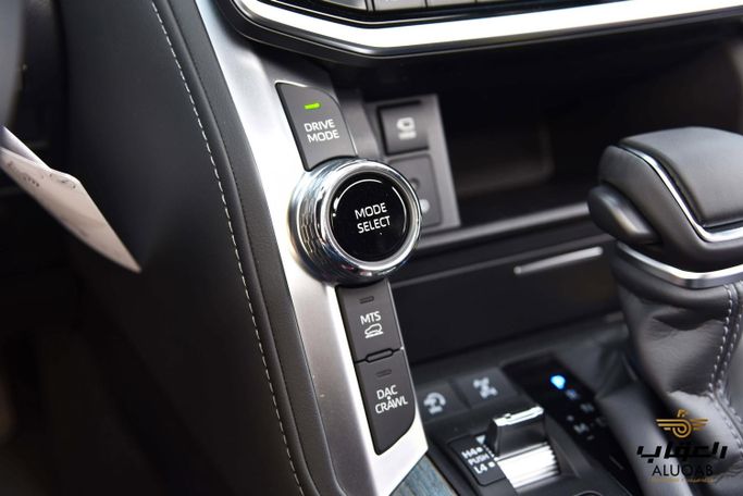 جديدة Toyota Land Cruiser i-FORCE MAX السلسلة 300، 3.4 لتر، 2026 في الأردن، عمان من AL UQAB TRADING، اللون أبيض.  | AUTO.AE | إعلان #295634 — صورة 27 من 33