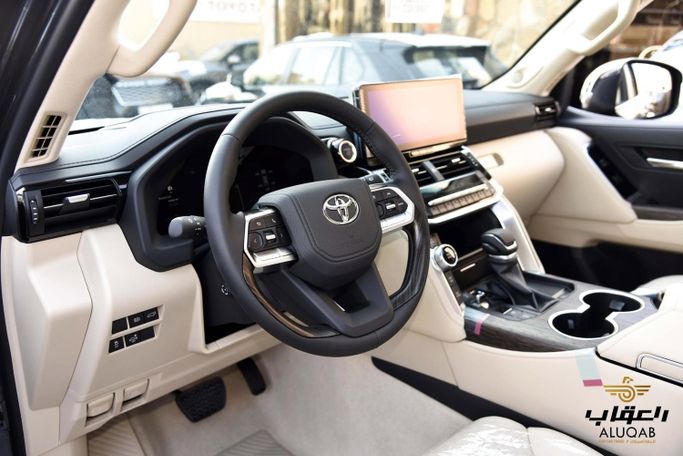 جديدة Toyota Land Cruiser i-FORCE MAX السلسلة 300، 3.4 لتر، 2026 في الأردن، عمان من AL UQAB TRADING، اللون رمادي.  | AUTO.AE | إعلان #295637 — صورة 8 من 25