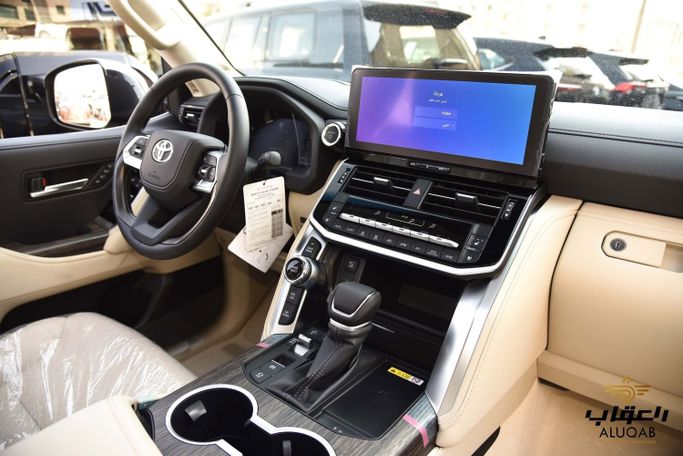 جديدة Toyota Land Cruiser i-FORCE MAX السلسلة 300، 3.4 لتر، 2026 في الأردن، عمان من AL UQAB TRADING، اللون رمادي.  | AUTO.AE | إعلان #295637 — صورة 19 من 25