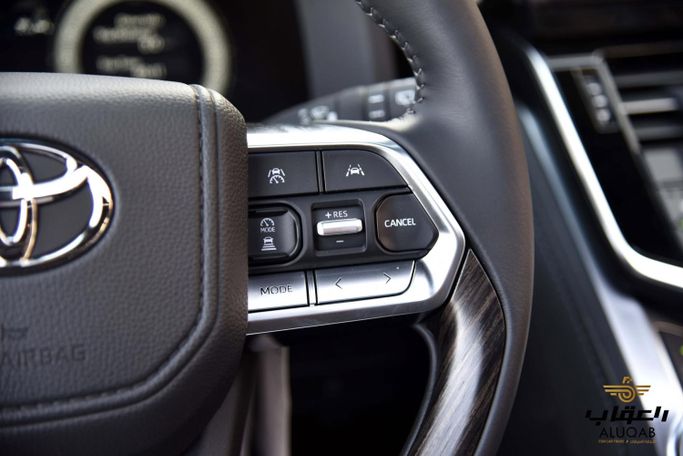 جديدة Toyota Land Cruiser i-FORCE MAX السلسلة 300، 3.4 لتر، 2026 في الأردن، عمان من AL UQAB TRADING، اللون فضي.  | AUTO.AE | إعلان #295661 — صورة 24 من 26