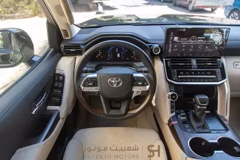 جديدة Toyota Land Cruiser Twin Turbo السلسلة 300، 3.5 لتر، 2026 في الأردن، عمان من SHAYBETH MOTORS، اللون أسود. أخرى | AUTO.AE | إعلان #295720 — صورة 5 من 10