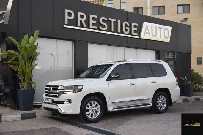 مستعملة Toyota Land Cruiser 200 Series 200 Series Facelift 2، 4.6 لتر، 2017 في الأردن، عمان من PRESTIGE AUTO، اللون أبيض.  | AUTO.AE | إعلان #296187 — صورة 31 من 31