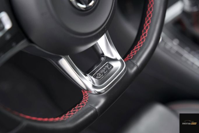 مستعملة Volkswagen Golf GTI سابعاً، 2.0 لتر، 2016 في الأردن، عمان من PRESTIGE AUTO، اللون أسود.  | AUTO.AE | إعلان #296262 — صورة 18 من 33