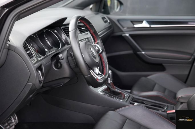 مستعملة Volkswagen Golf GTI سابعاً، 2.0 لتر، 2016 في الأردن، عمان من PRESTIGE AUTO، اللون أسود.  | AUTO.AE | إعلان #296262 — صورة 22 من 33
