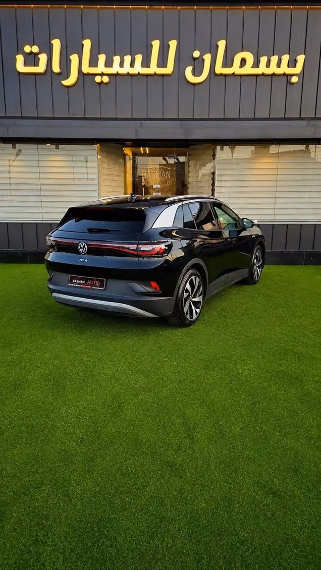مستعملة Volkswagen ID.4، 2021 في الأردن، عمان من BASMAN AUTO، اللون أسود. المواصفات الأمريكية | AUTO.AE | إعلان #296095 — صورة 3 من 10