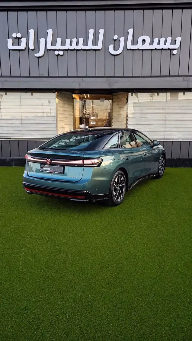 جديدة Volkswagen ID.7، 2026 في الأردن، عمان من BASMAN AUTO، اللون أخضر. المواصفات الصينية | AUTO.AE | إعلان #296106 — صورة 3 من 15