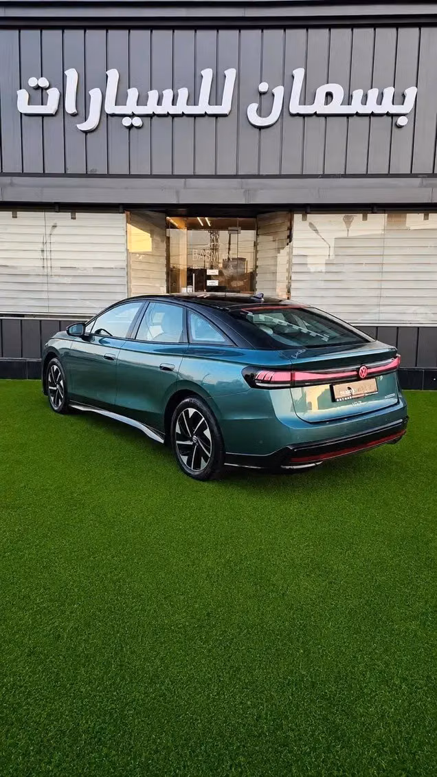 جديدة Volkswagen ID.7، 2026 في الأردن، عمان من BASMAN AUTO، اللون أخضر. المواصفات الصينية | AUTO.AE | إعلان #296106 — صورة 4 من 15