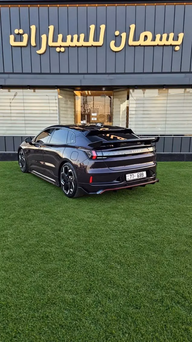 Подержанный Zeekr 001 I, 2022 в Иордания, Амман от BASMAN AUTO Серый цвет.  | AUTO.AE | Объявление #296087 — фото 4 из 16