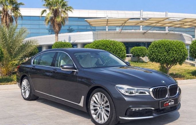 مستعملة BMW 7 Series 750Li السادس (G11/G12)، 4.4 لتر، 2016 في الكويت، الفروانية من S LINE MOTORS، اللون رمادي. أخرى | AUTO.AE | إعلان #296271