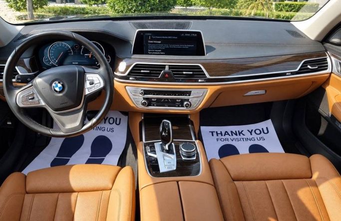 مستعملة BMW 7 Series 750Li السادس (G11/G12)، 4.4 لتر، 2016 في الكويت، الفروانية من S LINE MOTORS، اللون رمادي. أخرى | AUTO.AE | إعلان #296271 — صورة 8 من 8