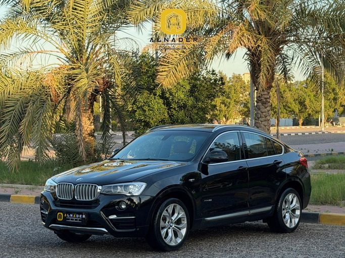 Used ⁦BMW X4 20i xDrive I (F26), 2.0 l, 2016⁩ in Kuwait, Al Farwānīyah by ALNADER CAR, Black color.  | AUTO.AE | Listing #287559