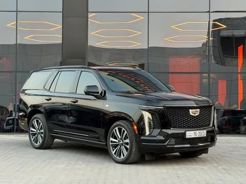 Подержанный ⁦Cadillac Escalade 600 V (T1XX) Рестайлинг, 6.2 л, 2025⁩ в Кувейт, Аль-Фарванийя от ALSALEEM MOTORS Черный цвет.  | AUTO.AE | Объявление #289507