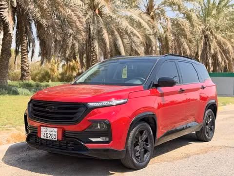 مستعملة ⁦Chevrolet Captiva ثانياً، 1.5 l، 2021⁩ في في الكويت, الفروانية من MARBEYA MOTORS، اللون أحمر.  | AUTO.AE | إعلان #286945