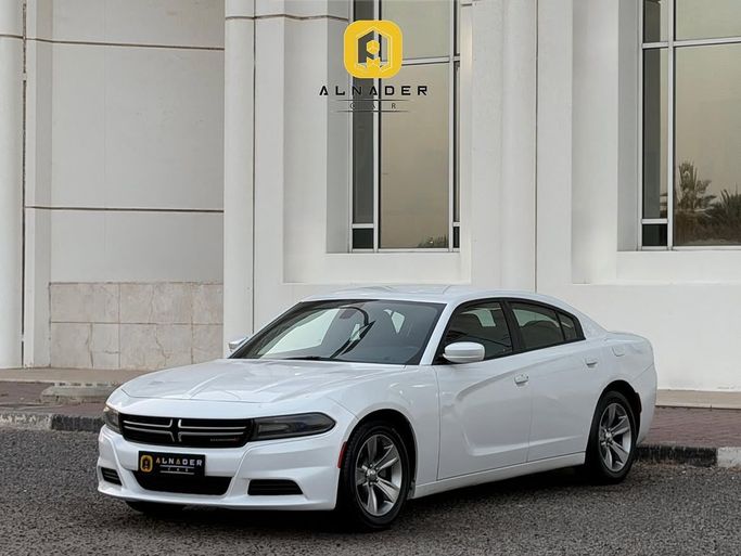 Used ⁦Dodge Charger SXT VII (LD) Facelift, 3.6 l, 2016⁩ in Kuwait, Al Farwānīyah by ALNADER CAR, White color.  | AUTO.AE | Listing #287515