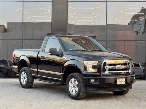مستعملة ⁦Ford F-150 الثالث عشر، 2.7 l، 2017⁩ في في الكويت, الفروانية من ALSALEEM MOTORS، اللون أسود.  | AUTO.AE | إعلان #289397