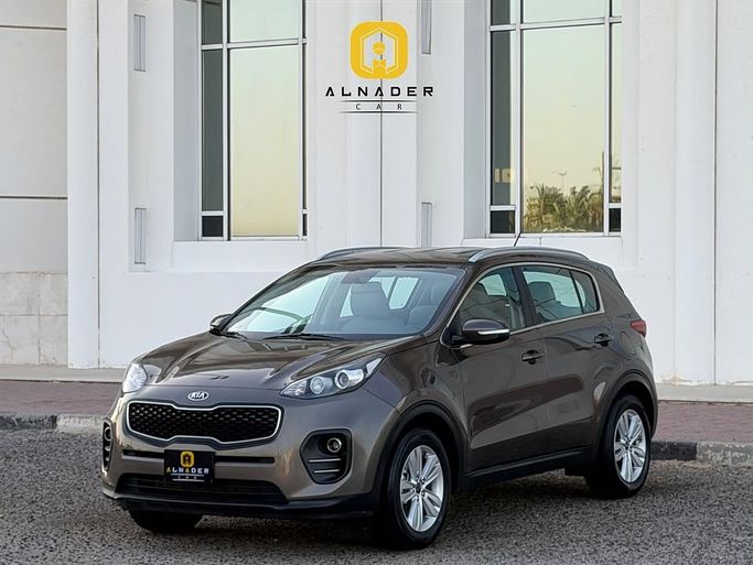 Used ⁦Kia Sportage IV, 2.0 l, 2019⁩ in Kuwait, Al Farwānīyah by ALNADER CAR, Grey color.  | AUTO.AE | Listing #287306