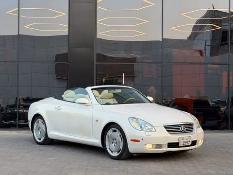 مستعملة ⁦Lexus SC 430 ثانياً، 4.3 l، 2003⁩ في في الكويت, الفروانية من ALSALEEM MOTORS، اللون أبيض.  | AUTO.AE | إعلان #289791