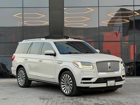 Used ⁦Lincoln Navigator IV, 3.5 l, 2021⁩ in Kuwait, Al Farwānīyah by ALSALEEM MOTORS, White color.  | AUTO.AE | Listing #289404