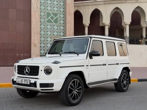 مستعملة ⁦Mercedes-Benz G-Class 500 III (W463)، 4.0 l، 2021⁩ في في الكويت, الفروانية من MARBEYA MOTORS، اللون أبيض.  | AUTO.AE | إعلان #286540