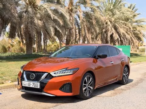 مستعملة ⁦Nissan Maxima عملية فيس ليفت VIII (A36)، 3.5 l، 2019⁩ في في الكويت, الفروانية من MARBEYA MOTORS، اللون برتقالي.  | AUTO.AE | إعلان #286925