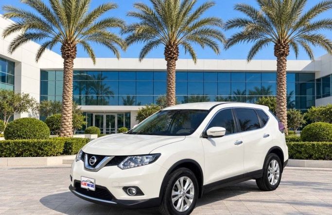 Новый Nissan X-Trail III (T32), 2.5 л, 2015 в Кувейт, Аль-Фарванийя от S LINE MOTORS Белый цвет. Other | AUTO.AE | Объявление #296263 — фото 2 из 8