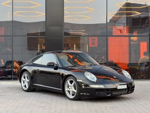 مستعملة ⁦Porsche 911 Carrera السادس (997)، 3.6 l، 2006⁩ في في الكويت, الفروانية من ALSALEEM MOTORS، اللون أسود.  | AUTO.AE | إعلان #289617