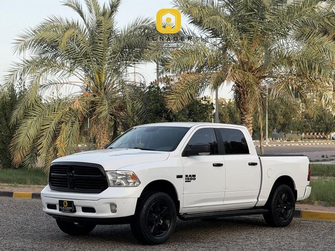 Подержанный ⁦RAM 1500 IV (DS/DJ), 5.7 л, 2019⁩ в Кувейт, Аль-Фарванийя от ALNADER CAR Белый цвет.  | AUTO.AE | Объявление #287557