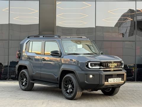Новый ⁦Toyota Land Cruiser FJ, 2.7 л, 2027⁩ в Кувейт, Аль-Фарванийя от ALSALEEM MOTORS Серый цвет.  | AUTO.AE | Объявление #289476