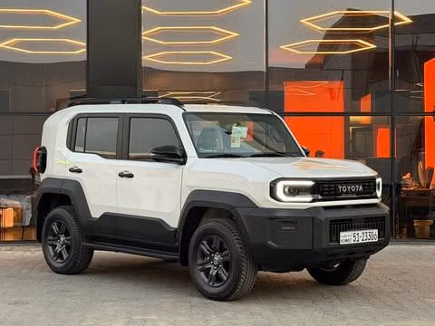 New ⁦Toyota Land Cruiser FJ, 2.7 l, 2027⁩ in Kuwait, Al Farwānīyah by ALSALEEM MOTORS, White color.  | AUTO.AE | Listing #289503