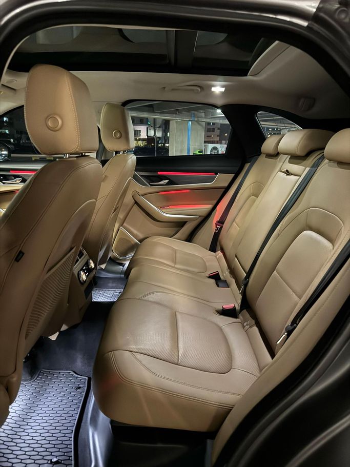 Подержанный Jaguar F-Pace I Рестайлинг, 2.0 л, 2022 в Кувейт, Кувейт-Сити от MANART ALNAHRIN Серый цвет.  | AUTO.AE | Объявление #295679 — фото 10 из 10