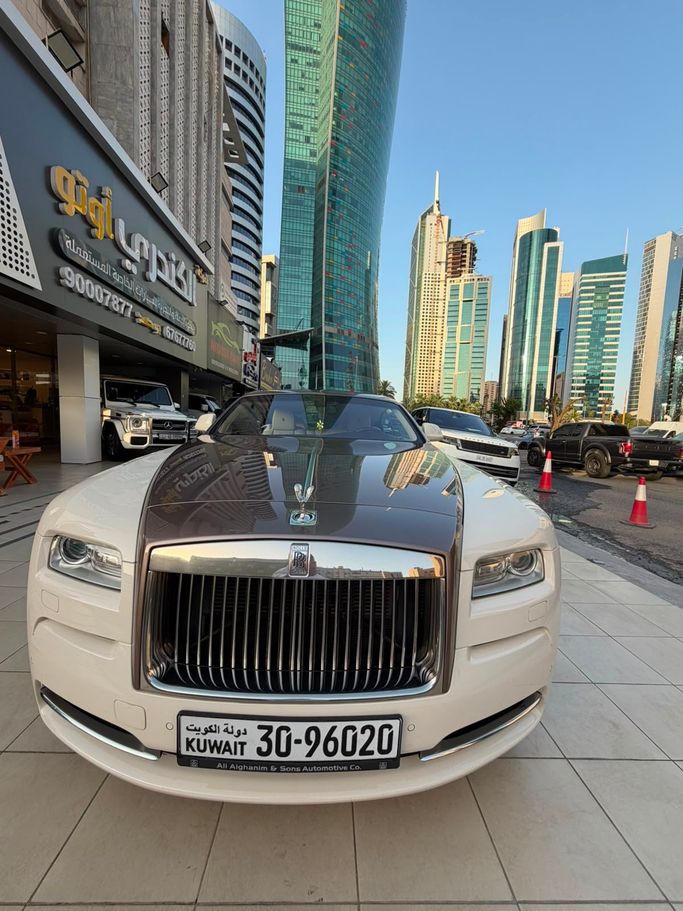 Подержанный ⁦Rolls-Royce Wraith RR5, 6.6 л, 2016⁩ в Кувейт, Кувейт-Сити от ALKANDARI AUTO Другой цвет цвет. GCC | AUTO.AE | Объявление #290461