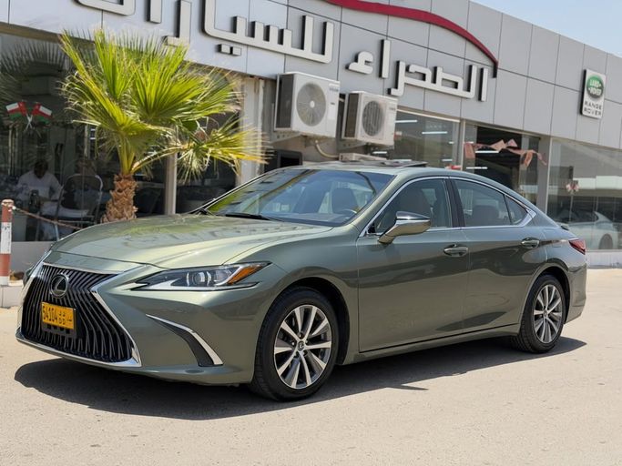 Used Lexus ES 350 VII (XZ10), 3.5 l, 2020 in Oman, Al Buraymī by معرض الصحراء للسيارات , Grey color.  | AUTO.AE | Listing #283033