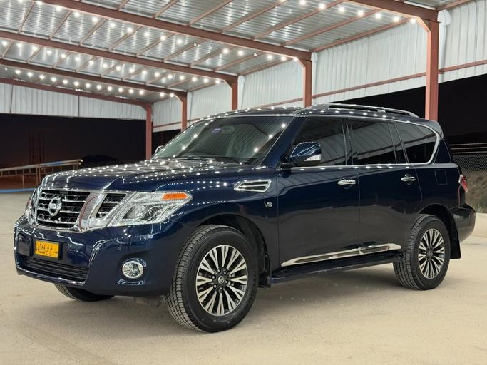 Подержанный Nissan Armada II, 5.6 л, 2017 в Оман, Аль-Бурайми от معرض الصحراء للسيارات  Синий цвет.  | AUTO.AE | Объявление #283171