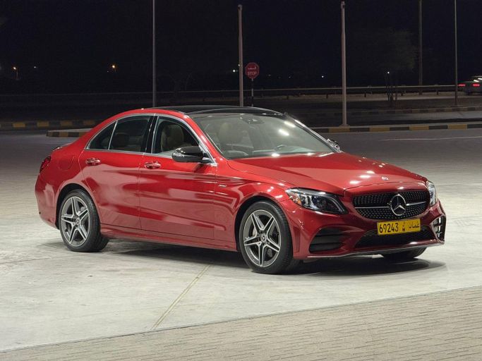 Подержанный Mercedes-Benz C-Class 300 IV (W205) Рестайлинг, 2.0 л, 2019 в Оман, Аль-Хабура от ابو حمد Красный цвет. Other | AUTO.AE | Объявление #273852