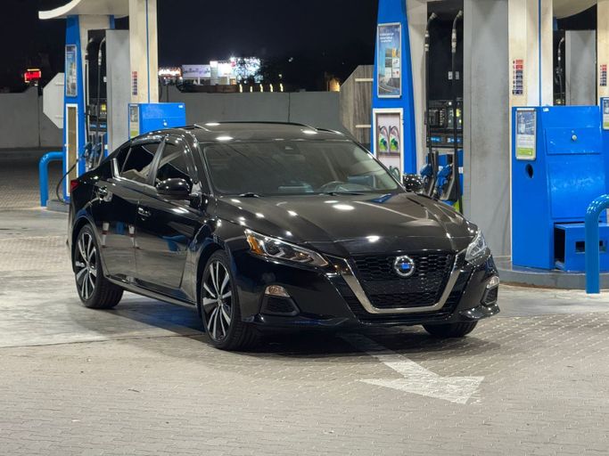 Подержанный Nissan Altima VI (L34), 2.5 л, 2021 в Оман, Аль-Хабура от ابو حمد Черный цвет. Other | AUTO.AE | Объявление #273848