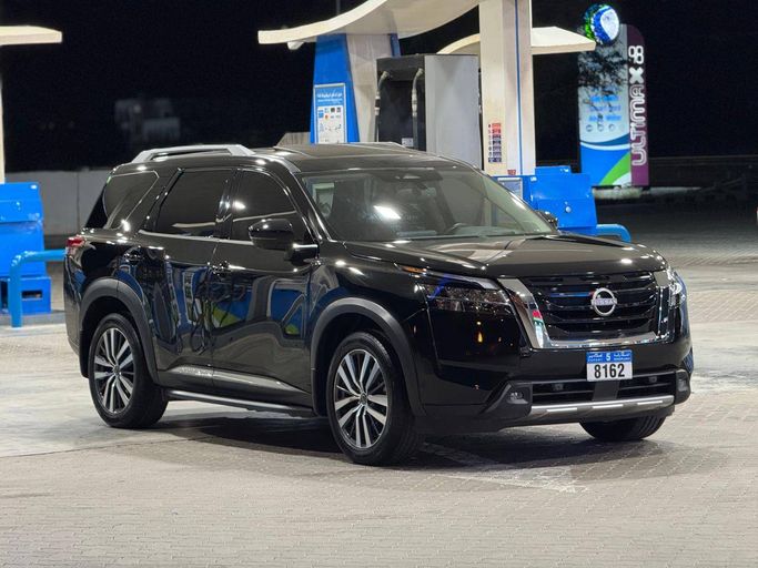 مستعملة Nissan Pathfinder V, 3.5 l, 2022 في في عمان, الخابورة من ابو حمد، اللون أسود. أخرى | AUTO.AE | إعلان #272050