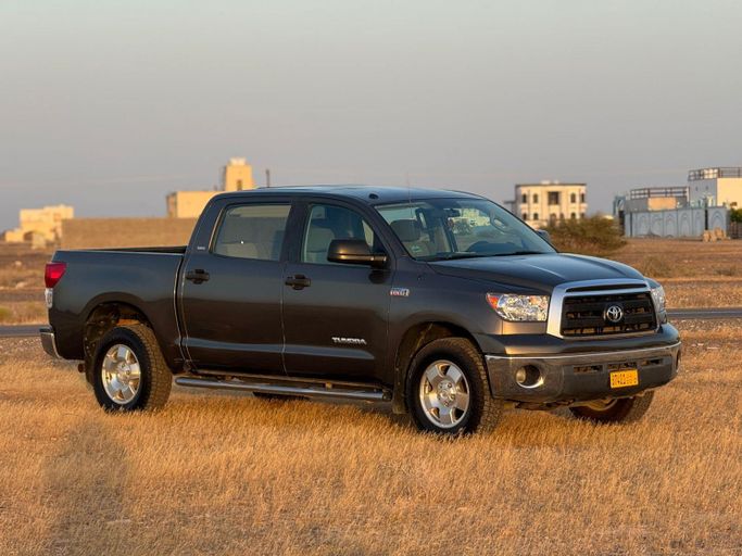 مستعملة Toyota Tundra ثانياً, 5.7 l, 2010 في في عمان, الخابورة من ابو حمد، اللون بني. أخرى | AUTO.AE | إعلان #272043