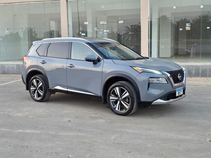 Подержанный Nissan Rogue III, 2.5 л, 2021 в Оман, Ас Сувейк от السرحي للسيارات Голубой цвет. Other | AUTO.AE | Объявление #269649