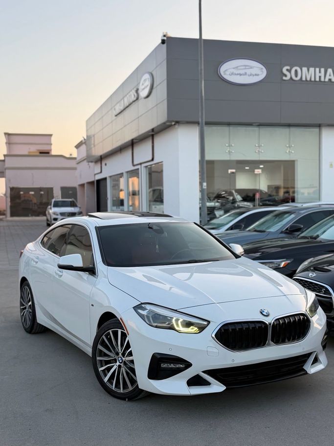مستعملة BMW 2 Series 228i xDrive F44, 2.0 l, 2021 في في عمان, بركاء من SOMHAN MOTORS، اللون أبيض. مواصفات الخليج | AUTO.AE | إعلان #255303