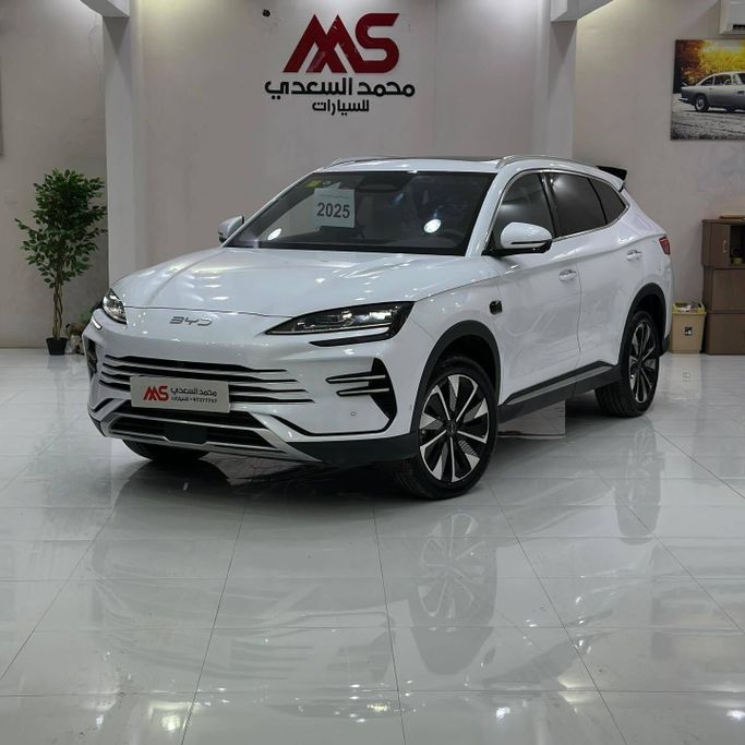 Новый BYD Song Plus I Рестайлинг, 1.5 л, 2025 в Оман, Барка’ от MOHAMAD AL SAADI CAR SHOWROOM Белый цвет. GCC | AUTO.AE | Объявление #251649