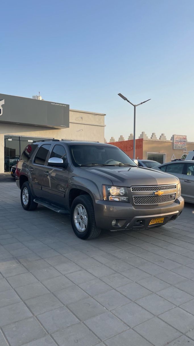 Used Chevrolet Tahoe III (GMT900), 5.3 l, 2012 in Oman, Barkā’ by ABDULLA AL BALUSHI CARS, Brown color. GCC Specs | AUTO.AE | Listing #255360